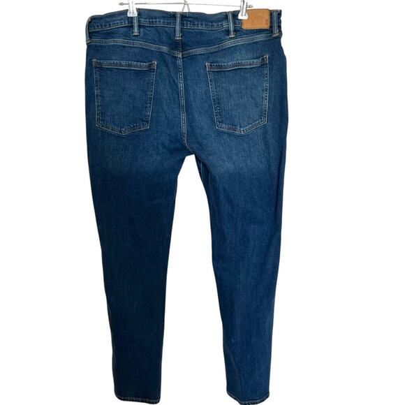 Mutal Weave Men's The Taper Jeans Medium Dark Wash Size Size 40x32 - Picture 2 of 8